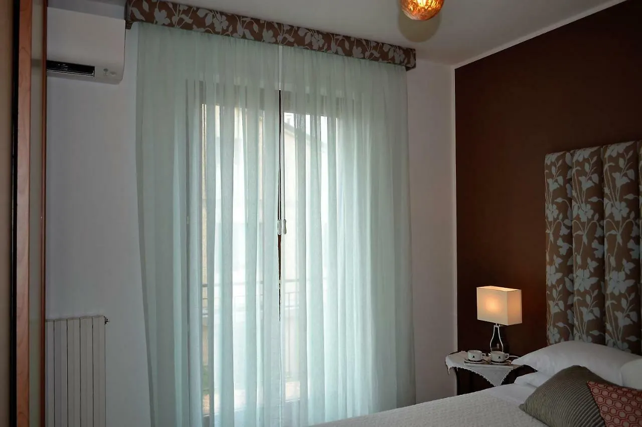 Torri Centro Apartman Torri del Benaco
