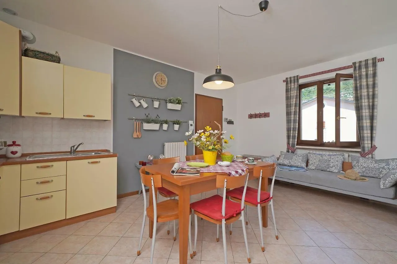 Torri Centro Apartman Torri del Benaco